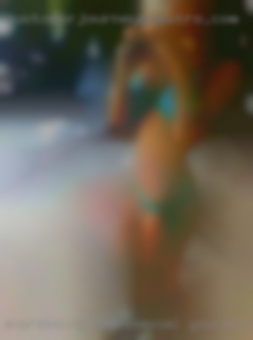 Expressing transsexual yourself and personal emotions easily near California.