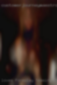 Loves foreplay teasing couples and food play.